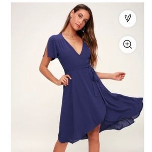 Lulu’s midi wrap dress.